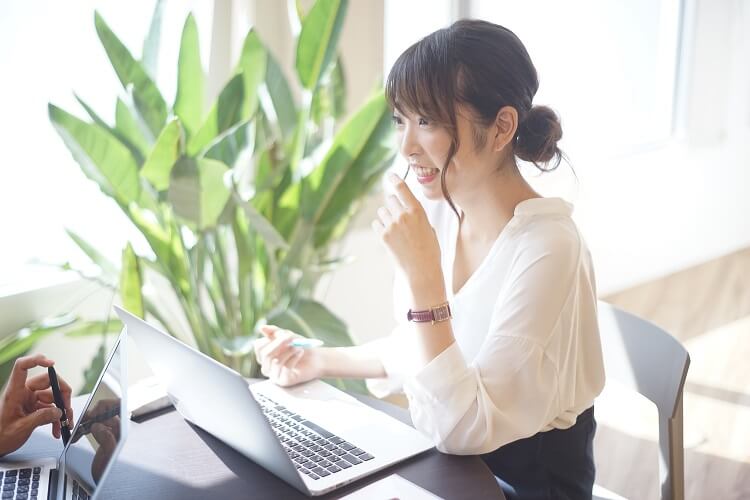 海外就職の具体的な方法